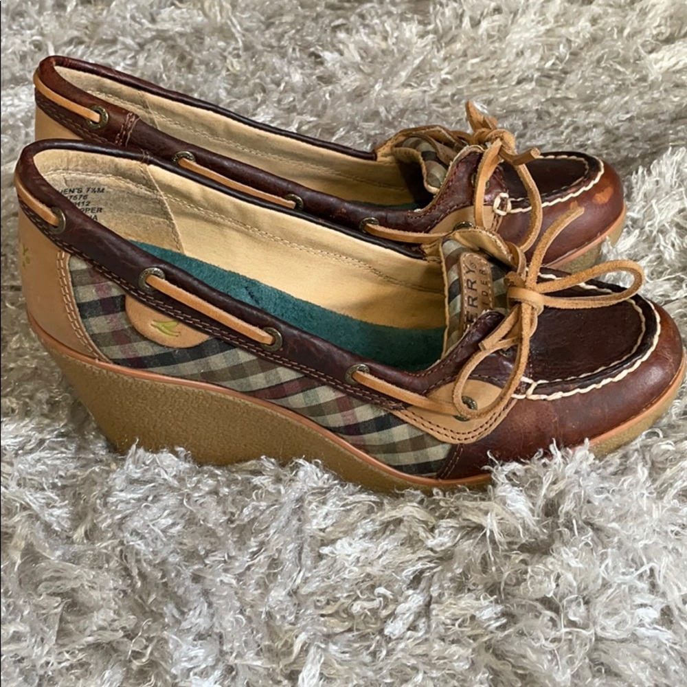 💕 Sperry Wedges